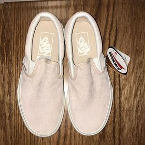 **NWT** Baby Pink Faux Suede Vans